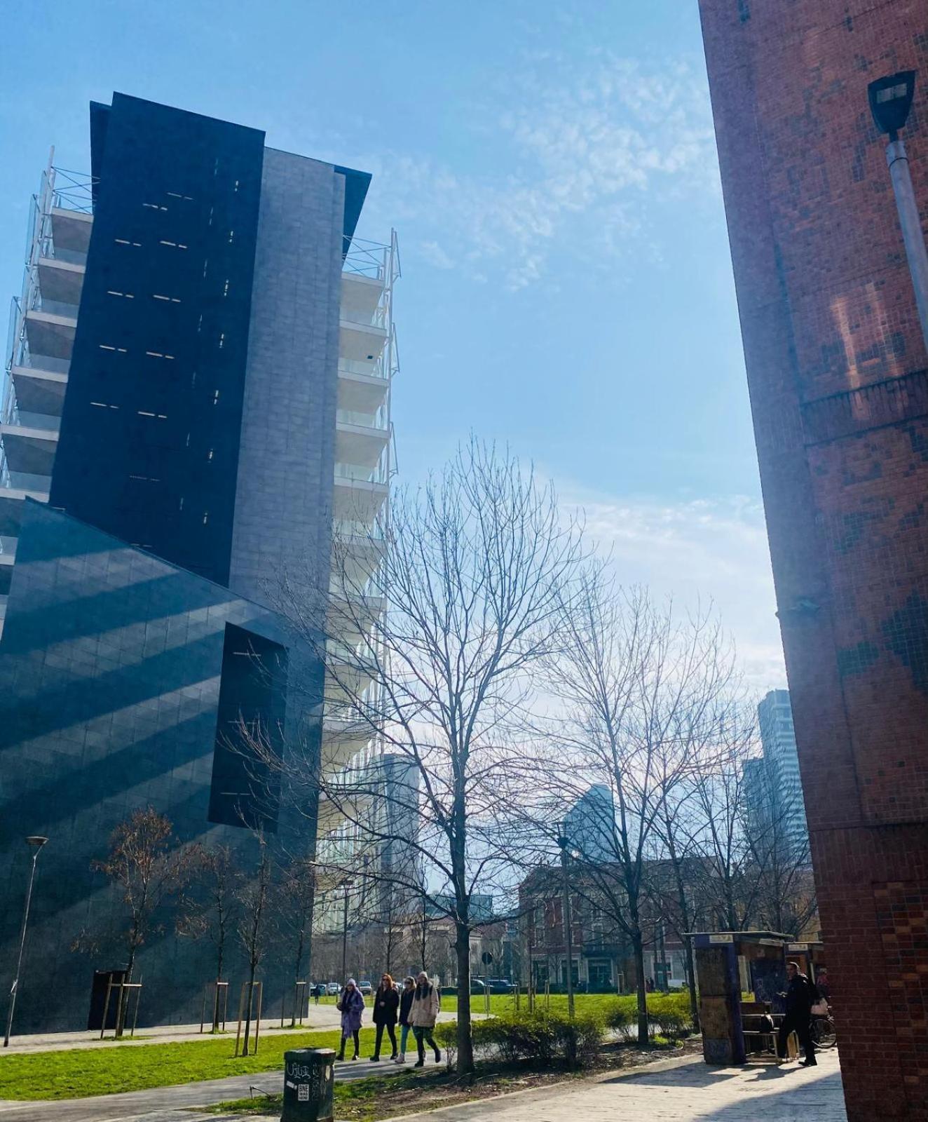 Isola Bosco Verticale Milano Exterior foto